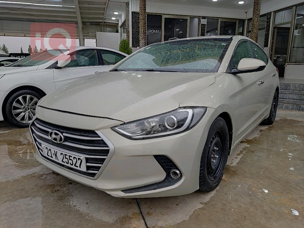 هیوندای ئەلەنترا